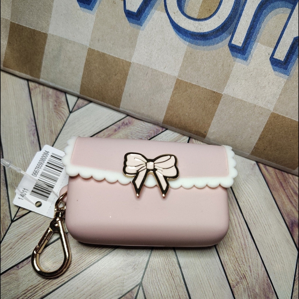 Bath & Body Works The Sweetest Song Collection Pink Bow Pocketbac Holder NWT
